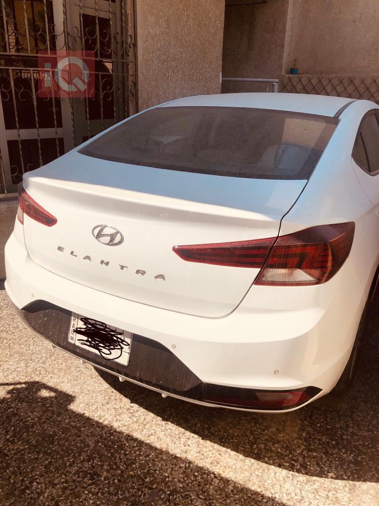 هيونداي النترا